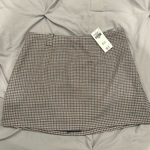 Abercrombie & Fitch Houndstooth Mini Skort